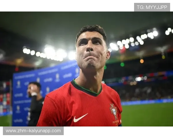 C罗世界杯话题再起，年龄只是数字还是问题？