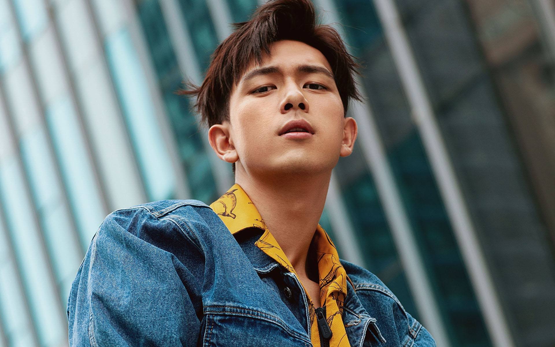 锋线球员位置流动性是否提升进攻难以预测性，锋线球员选鞋要注意什么